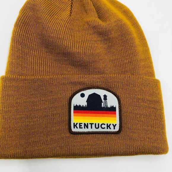 Brand New Local Crowns Kentucky Views Unisex Beanie Tan One Size - Picture 3 of 3